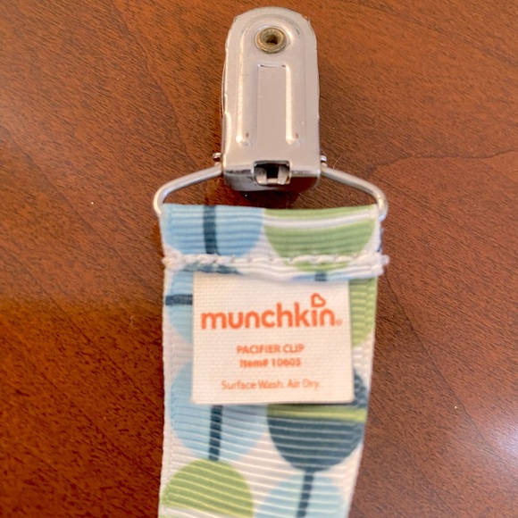 Munchkin Baby Bundle - Picture 3 of 7